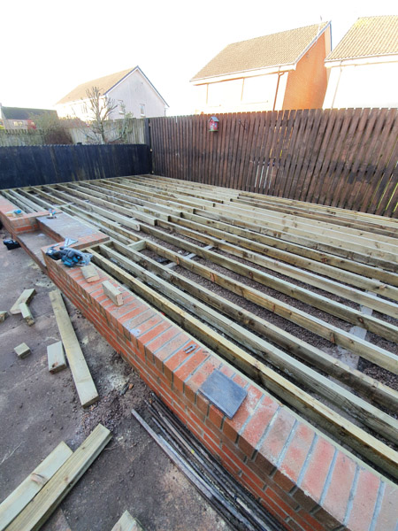 deck framing in c16 4 by 2 pressure treated timber