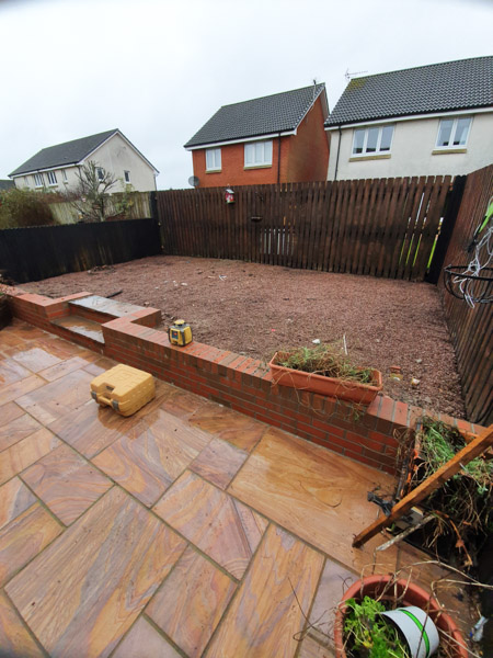 garden with gravel chips